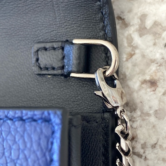 Alexander McQueen leather skull crystal eye chained crossbody bag like new - Picture 12 of 15